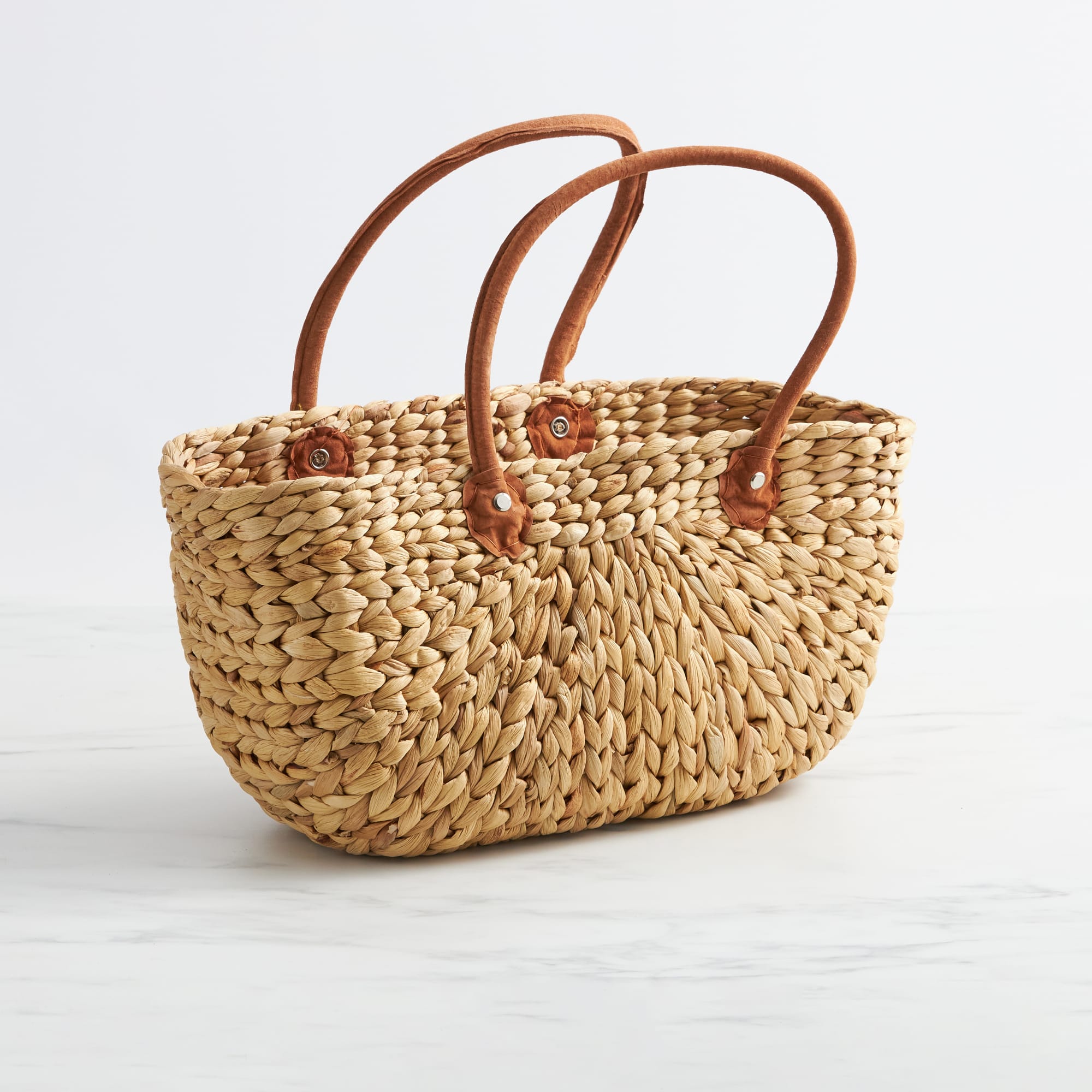 Salisbury & Co Carry Basket w/ Handles Medium Kitchen Warehouse™